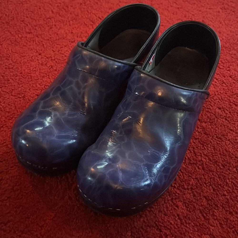 Nursing clogs - Picture 5 of 5